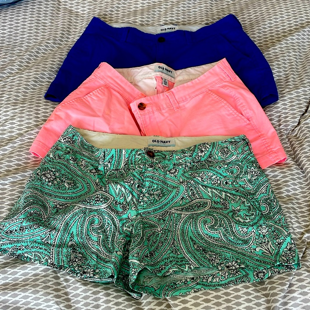 Old navy shorts size 6
